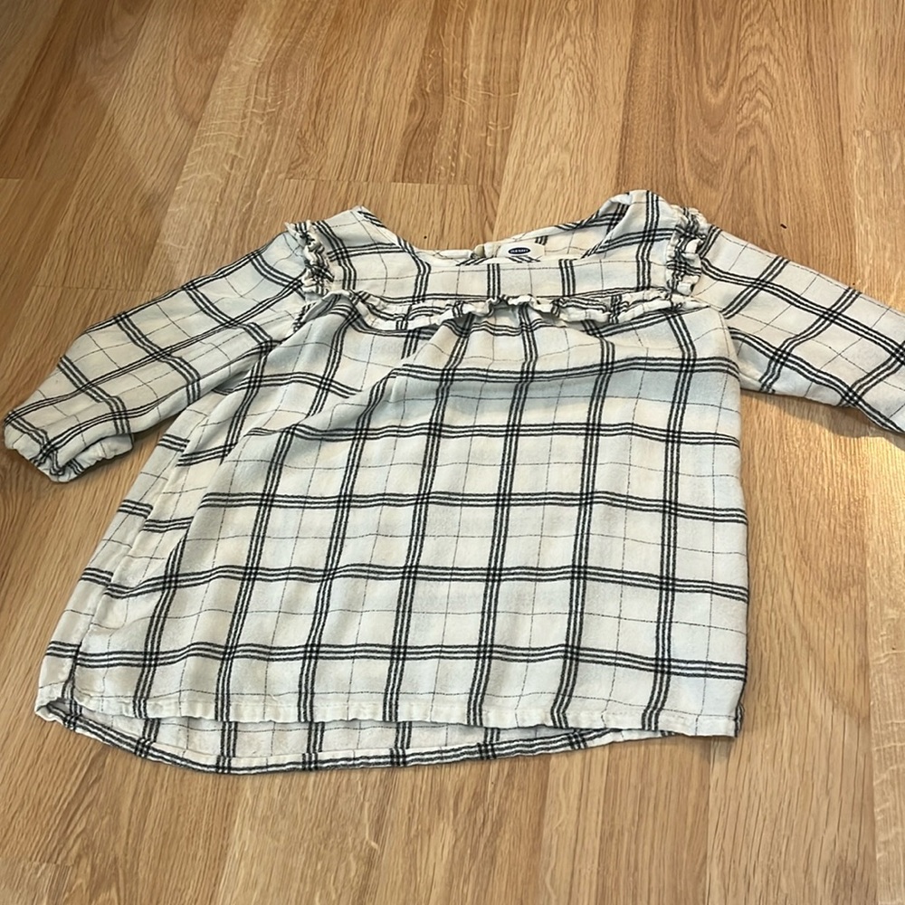 Kids(girls) shirt. Size 14